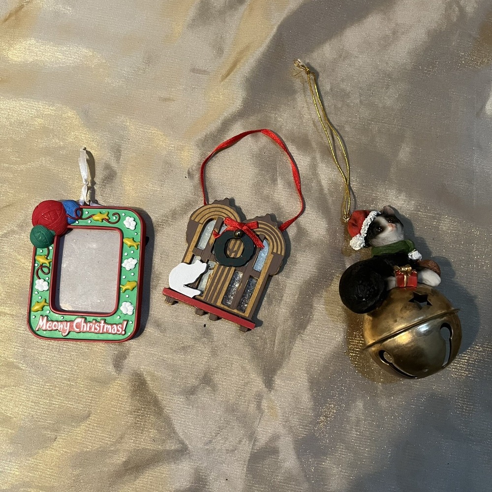 Lot of 3 Vtg Christmas Kitty Ornaments Picture Keepsake Bell Crazy Cat Lady